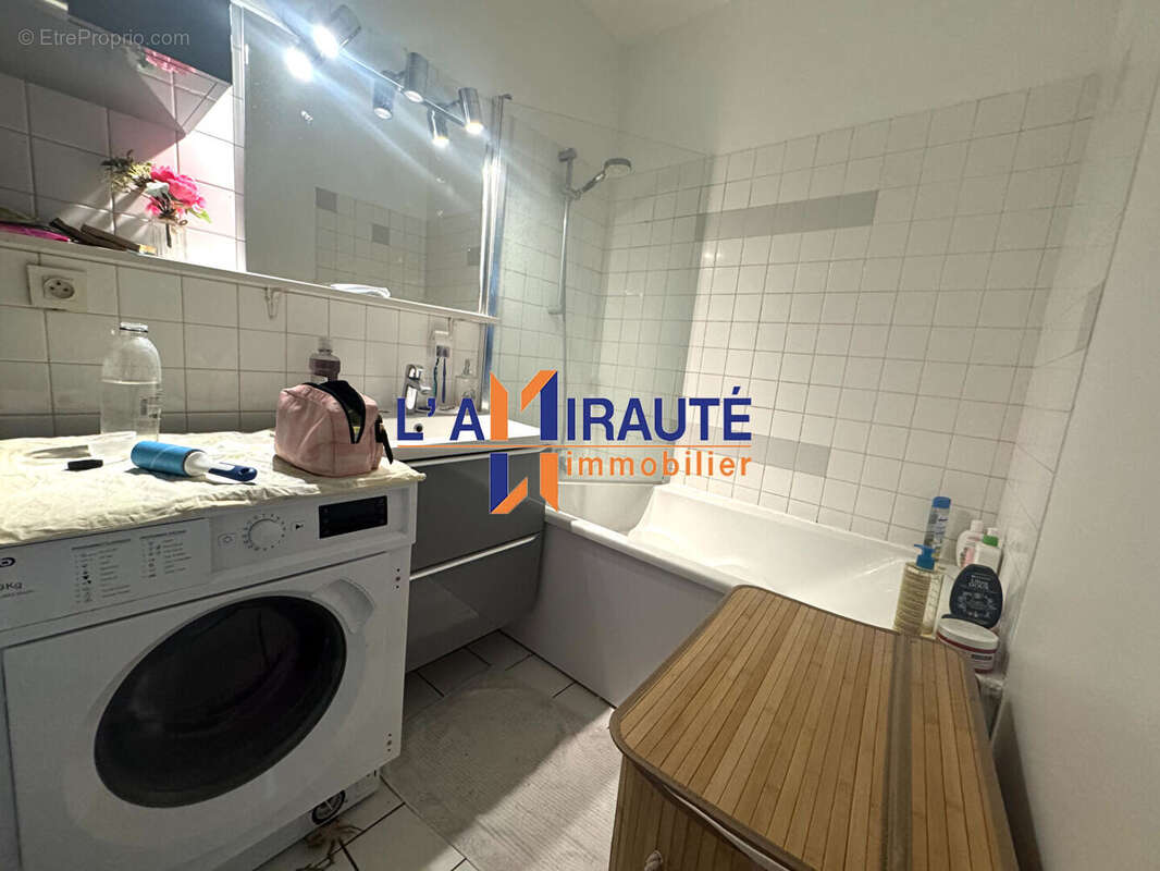 Appartement à HOUILLES
