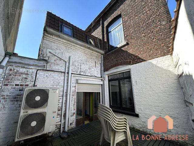 cour intérieur - Maison à WATTRELOS