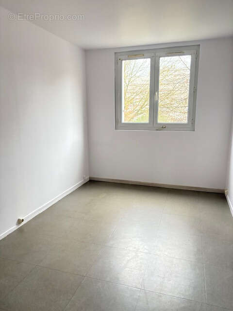 Appartement à FLEURY-LES-AUBRAIS