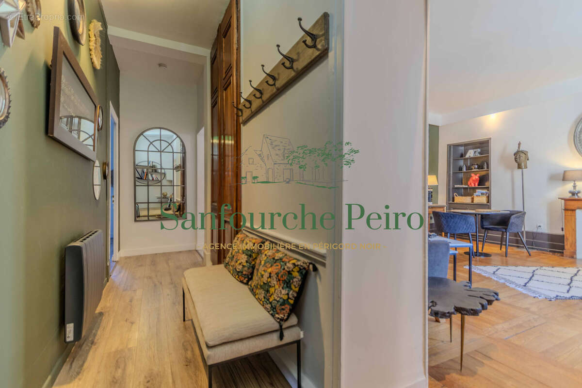 Appartement à SARLAT-LA-CANEDA