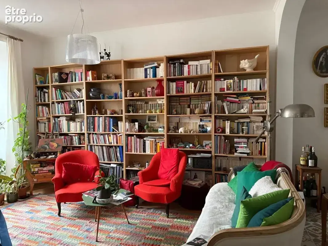 Un appartement de caractère au cœur de la ville - photo 6