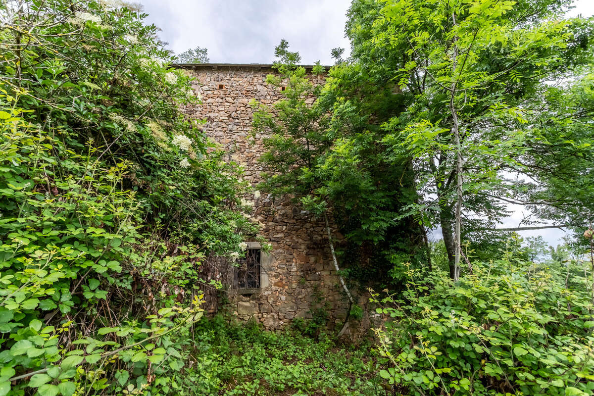 Stone barn to renovate - photo 16