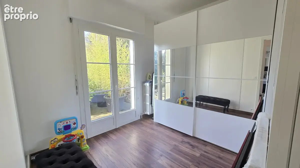 Maison de  226m2 sur sous sol total et terrain de 3550m2 - photo 10