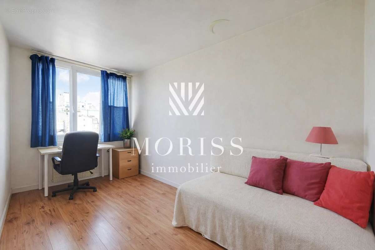 Appartement à PARIS-14E