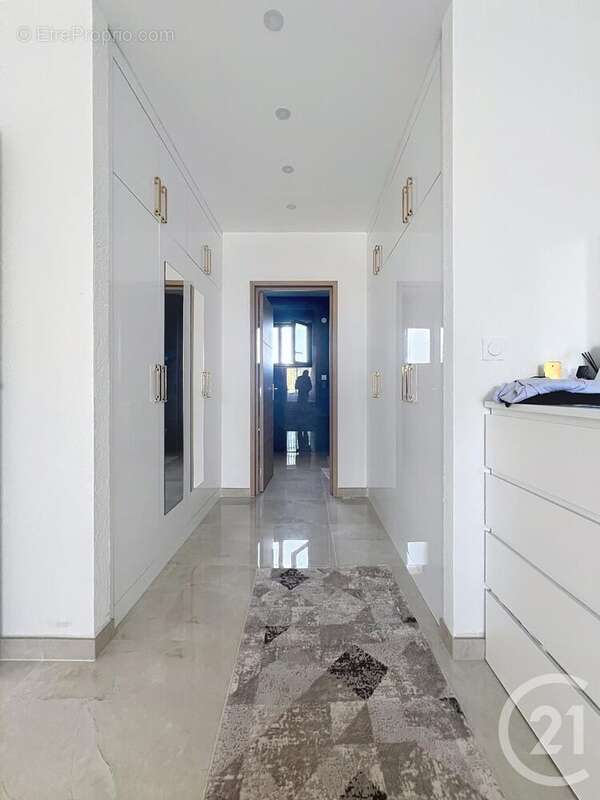 Maison 168 m² à Cormontreuil  - photo 9