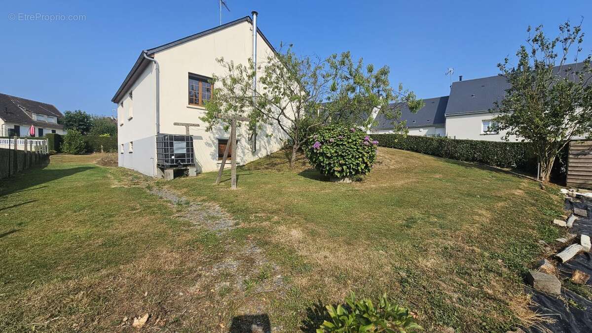 Maison 72 m² à Canisy  - photo 20