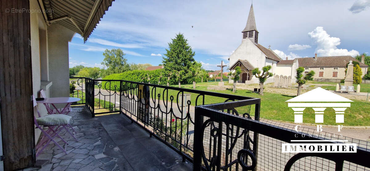 Maison à L&#039;ABERGEMENT-SAINTE-COLOMBE