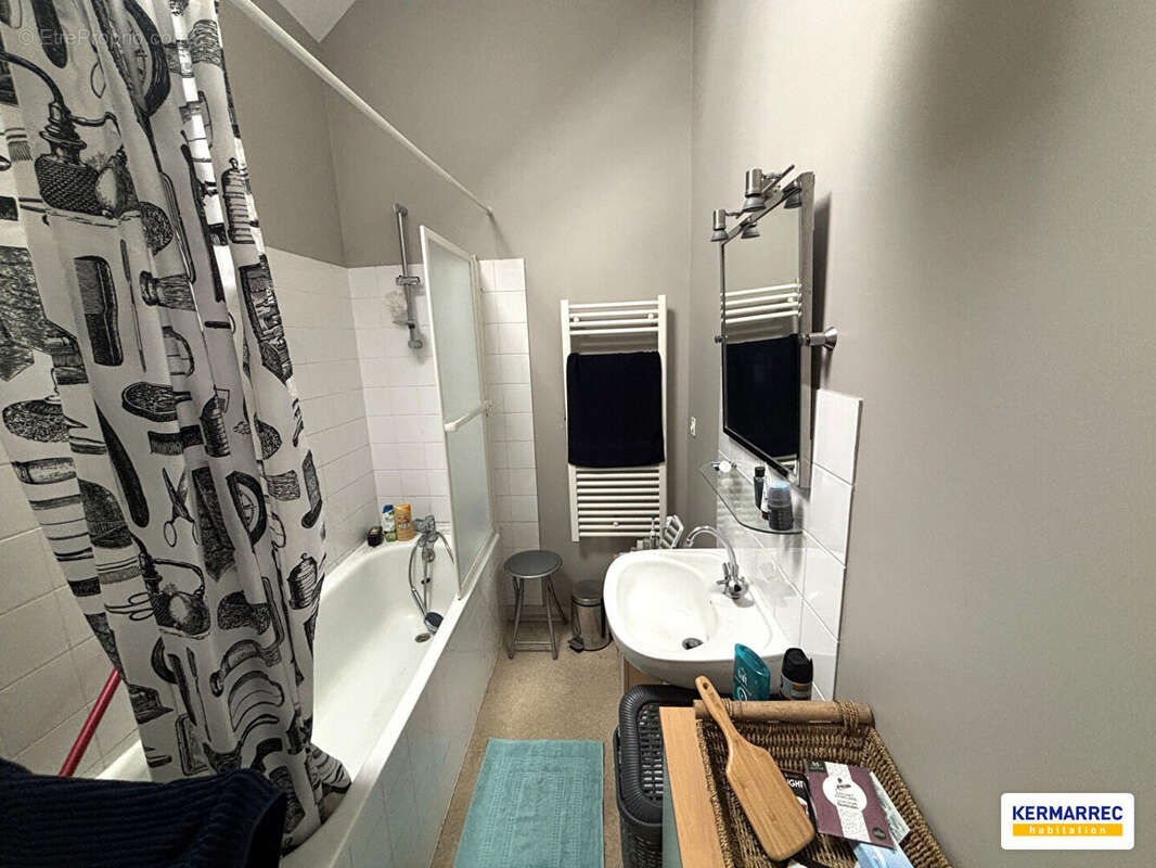 Appartement à ARGENTRE-DU-PLESSIS