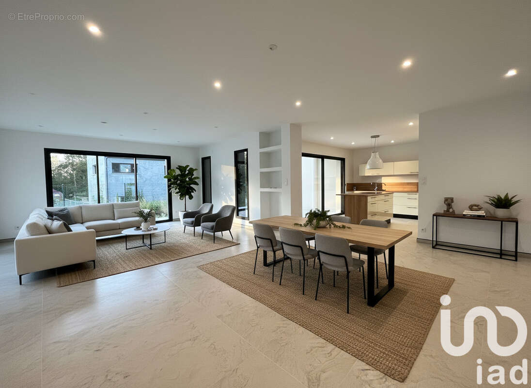 Photo 4 - Maison à SAINT-ERBLON