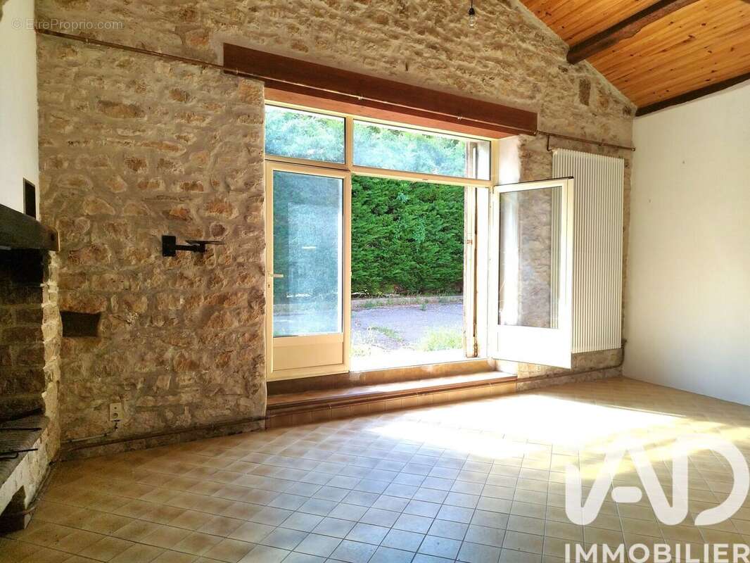 Photo 2 - Maison à LA CAVALERIE