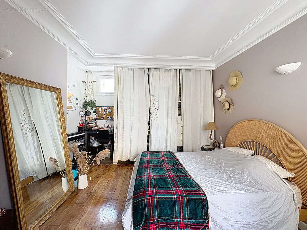 Appartement à PARIS-19E