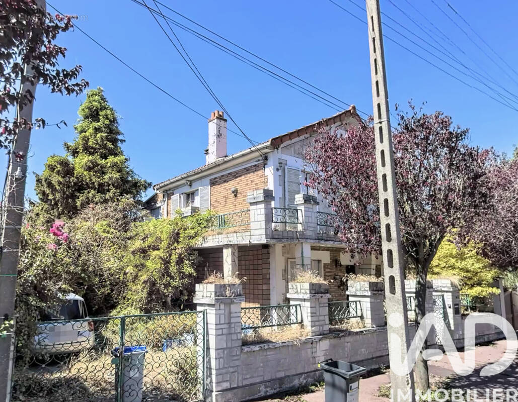 Photo 1 - Terrain à LIVRY-GARGAN