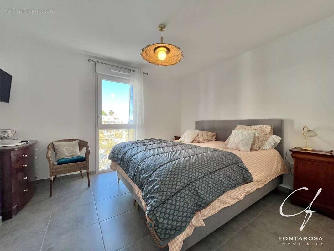 Appartement à FREJUS