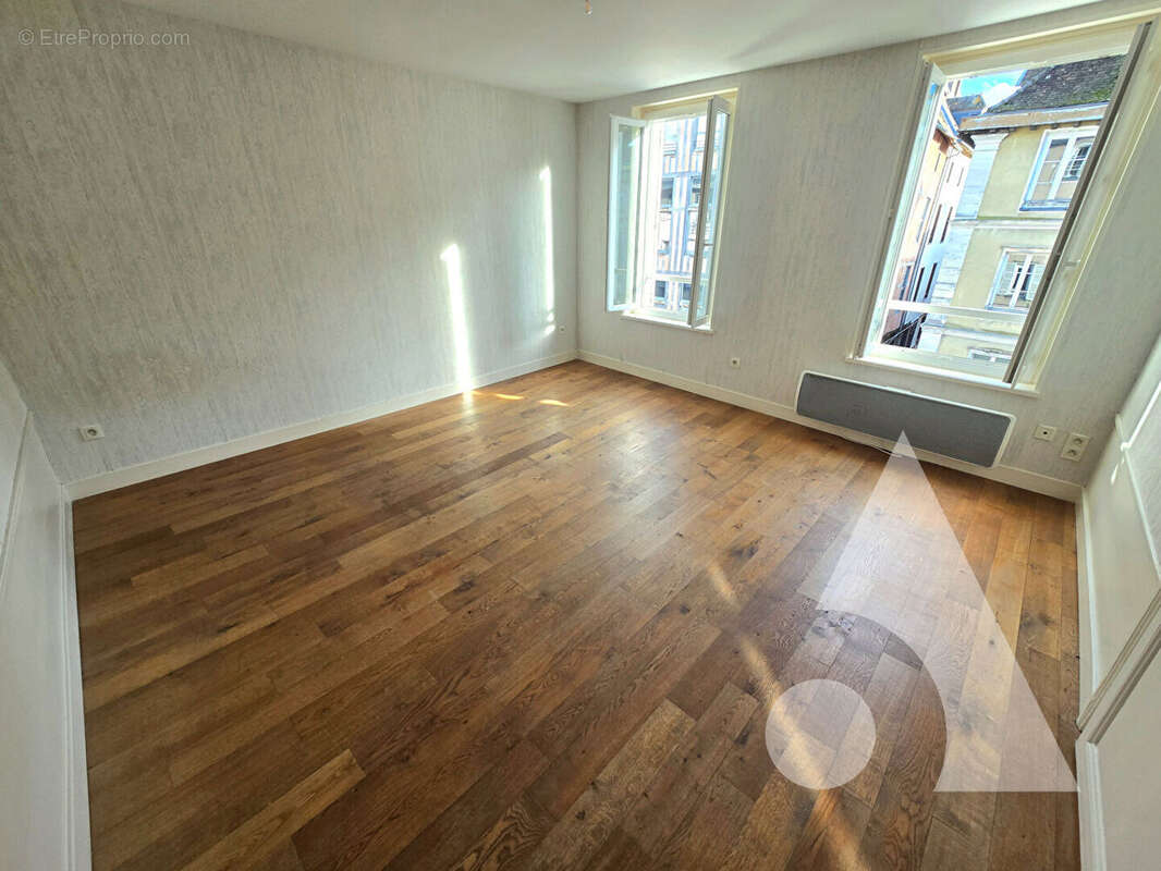 Appartement à TROYES