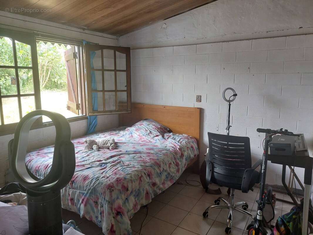 Maison à SAINTE-SUZANNE