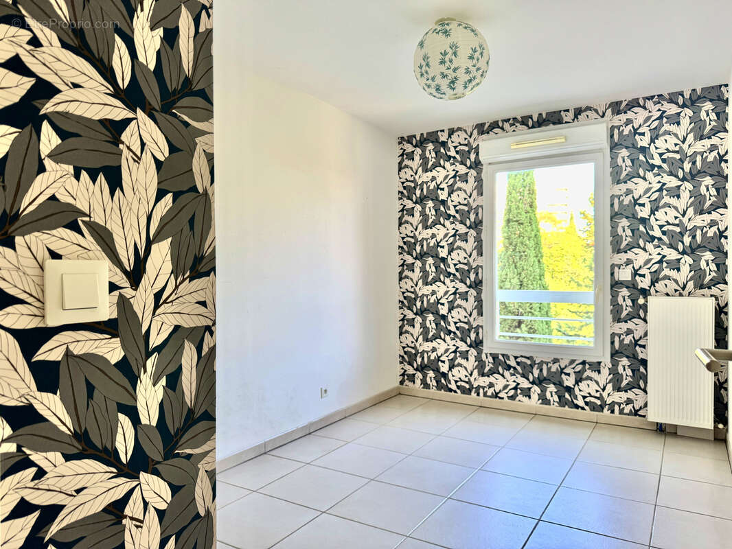 Appartement à MARSEILLE-6E