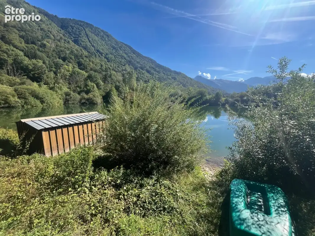 Lac privé à vendre  TANINGES (74) - photo 2