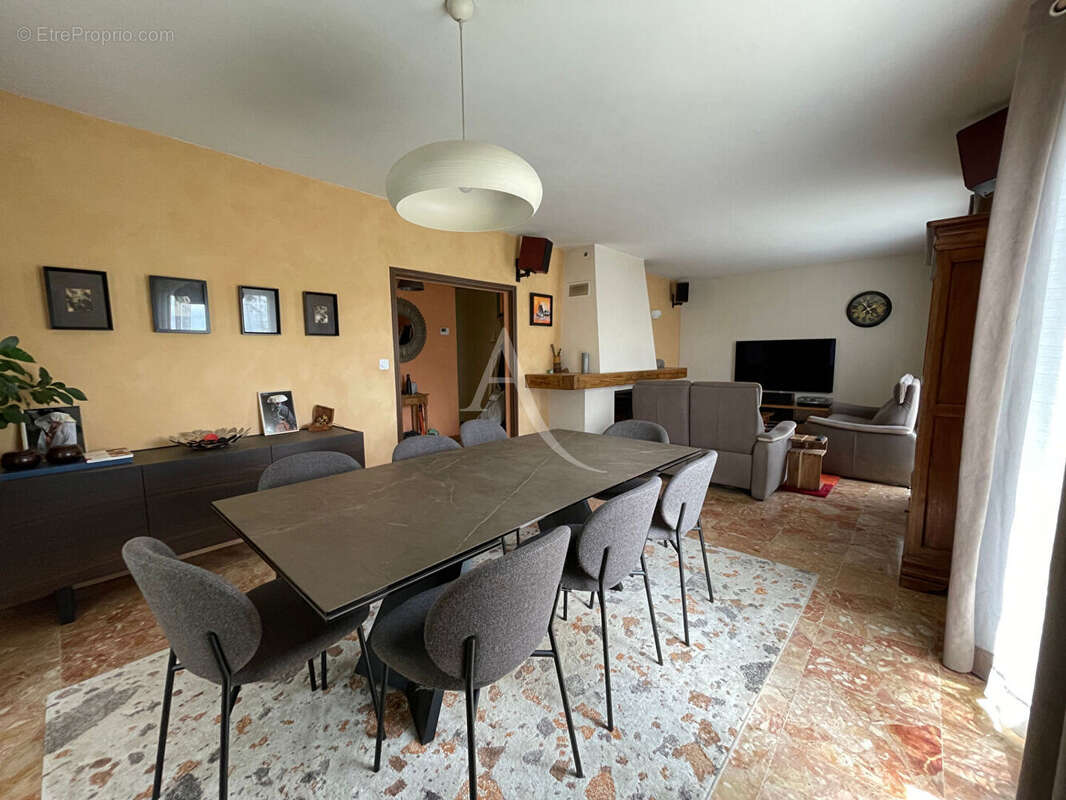 Maison à VINEUIL