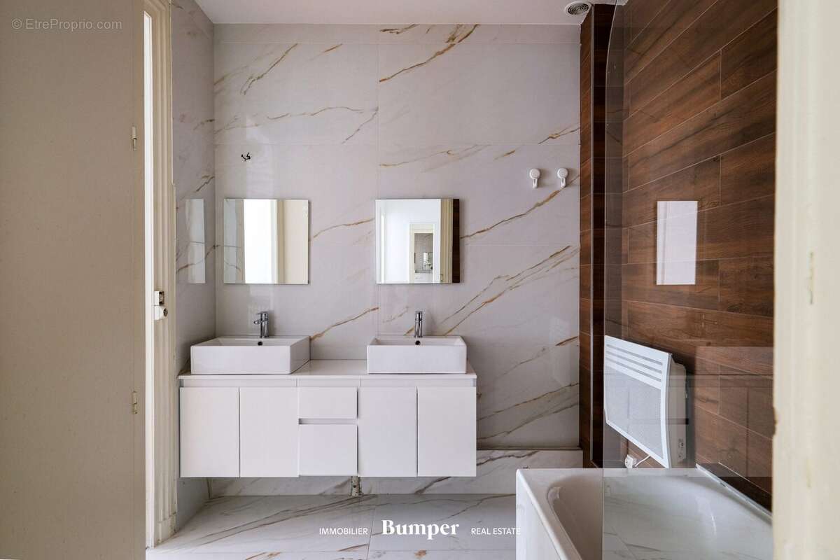 Appartement à LYON-6E