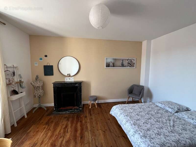 Maison à SAINT-JEAN-D&#039;ANGELY