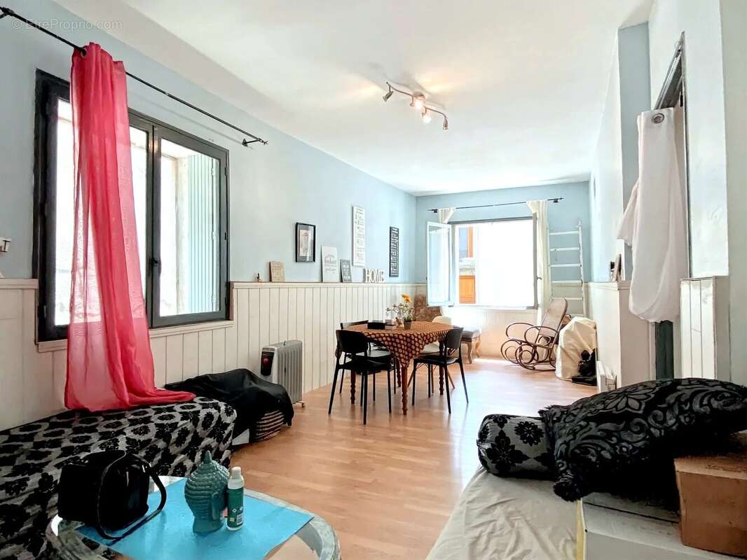 Grande maison de village avec 5 chambres et garage - photo 2