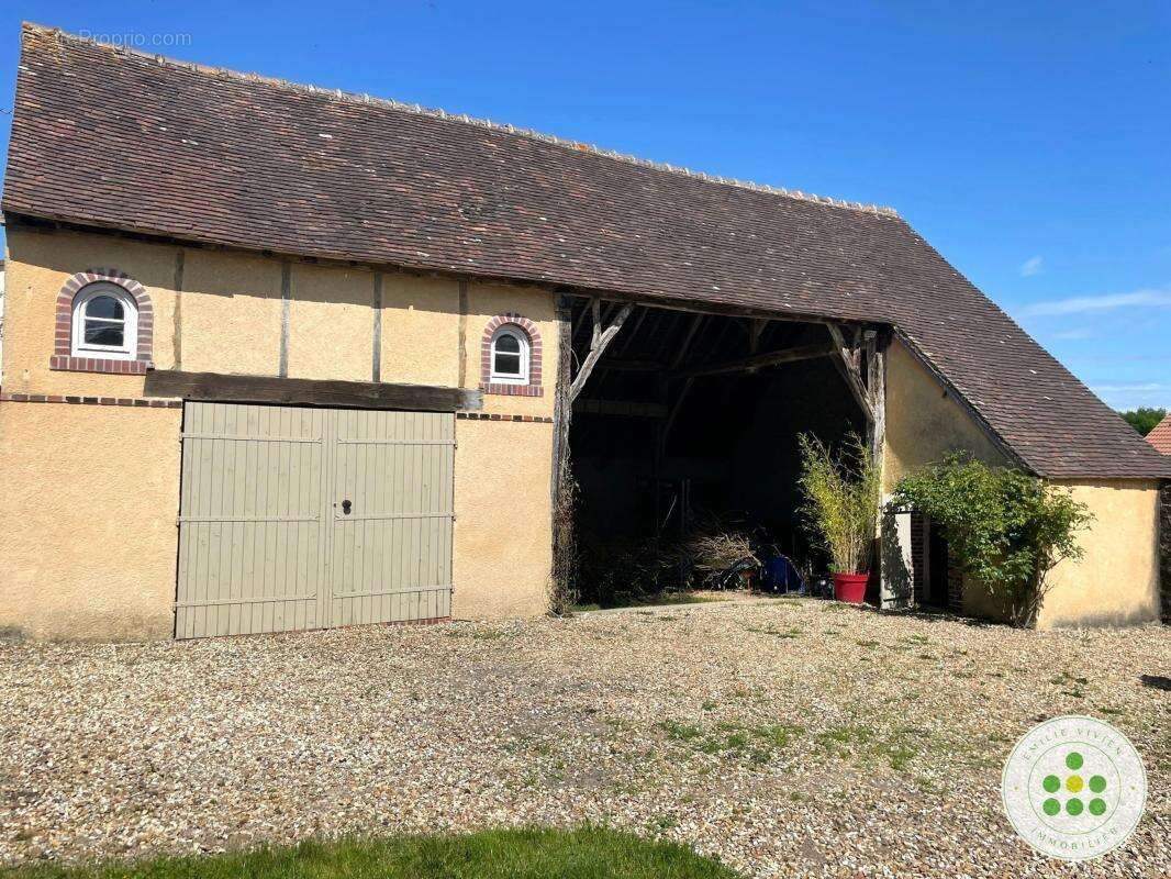 Maison à SENONCHES