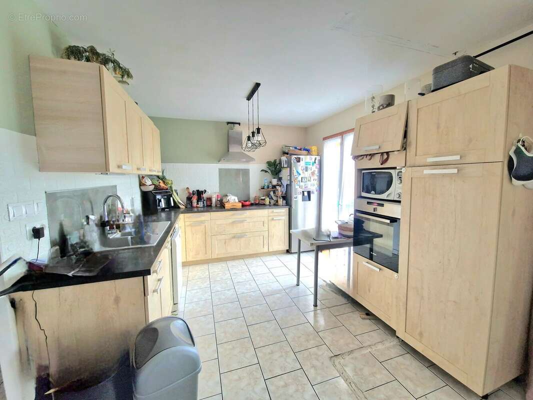 Maison à SAINT-MARTIN-DU-TILLEUL