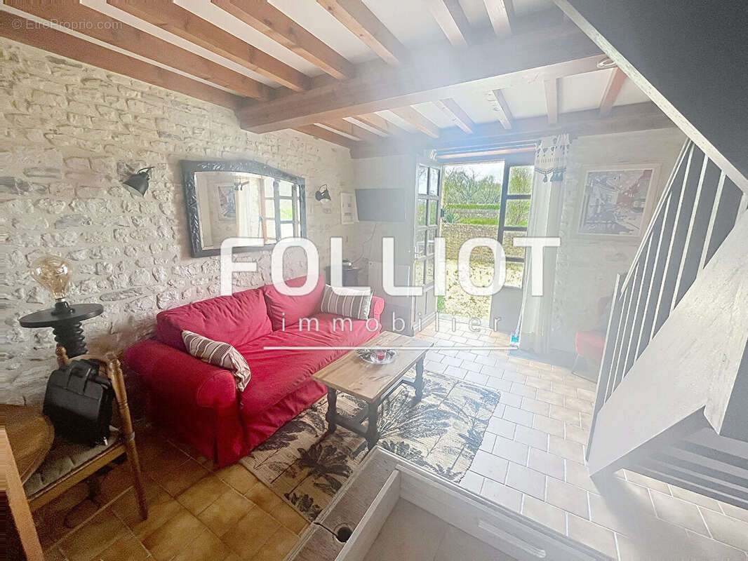 Maison à COLLEVILLE-SUR-MER