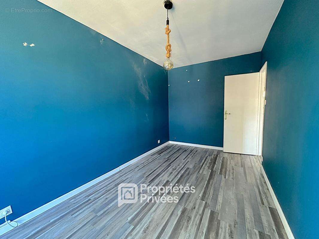 Appartement 4 pièces 79 m2 avec balcon, parking et cave - photo 13