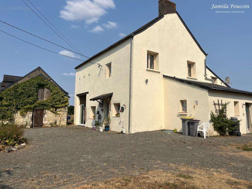 Maison Ancienne de Caractère à Broc, Maine-et-Loire - photo 3