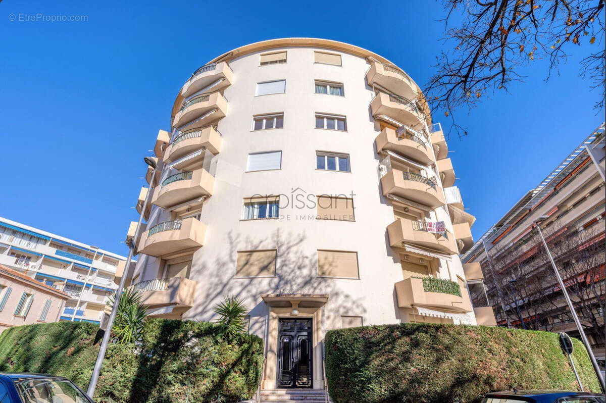Appartement à CANNES