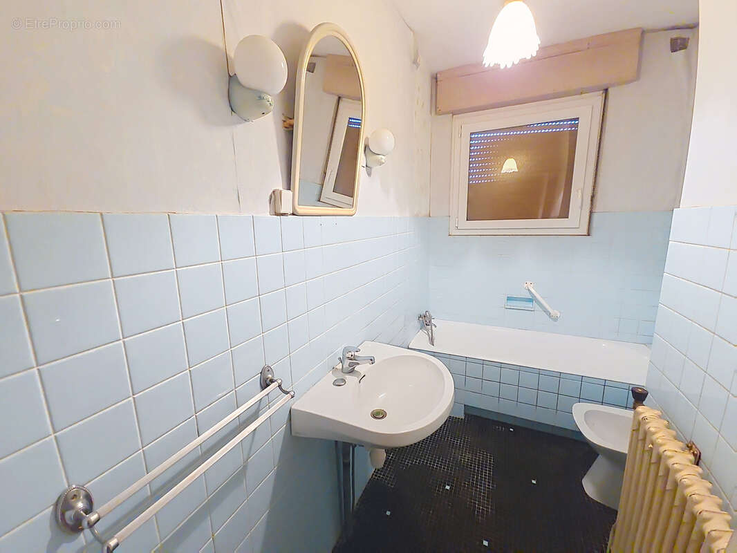 Maison à FECHE-L'EGLISE