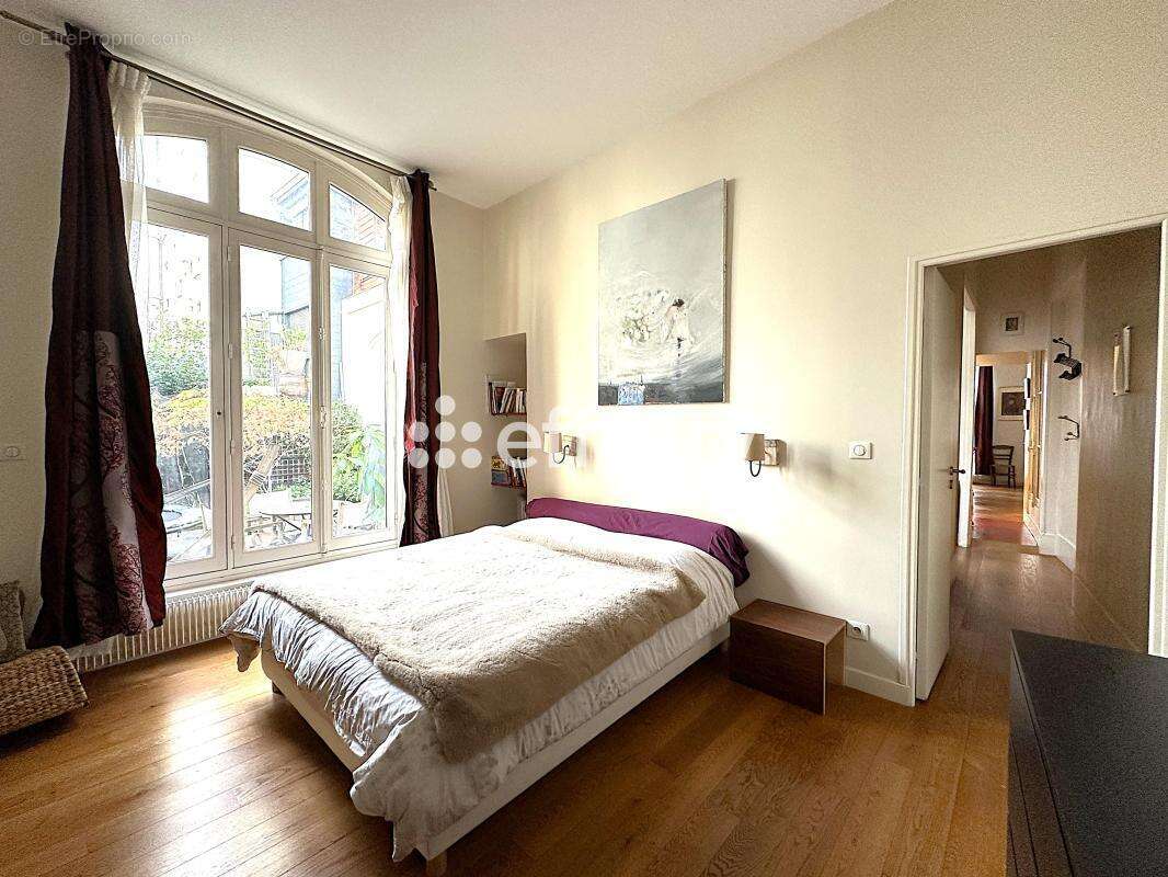 Appartement à PARIS-11E