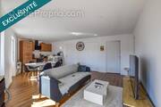 Photo 1 - Appartement à SURY-LE-COMTAL