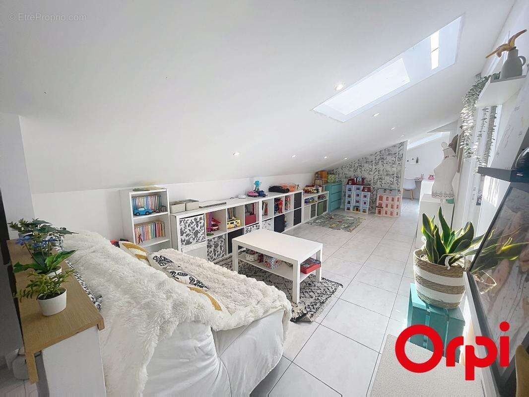 Appartement à MARSEILLE-13E