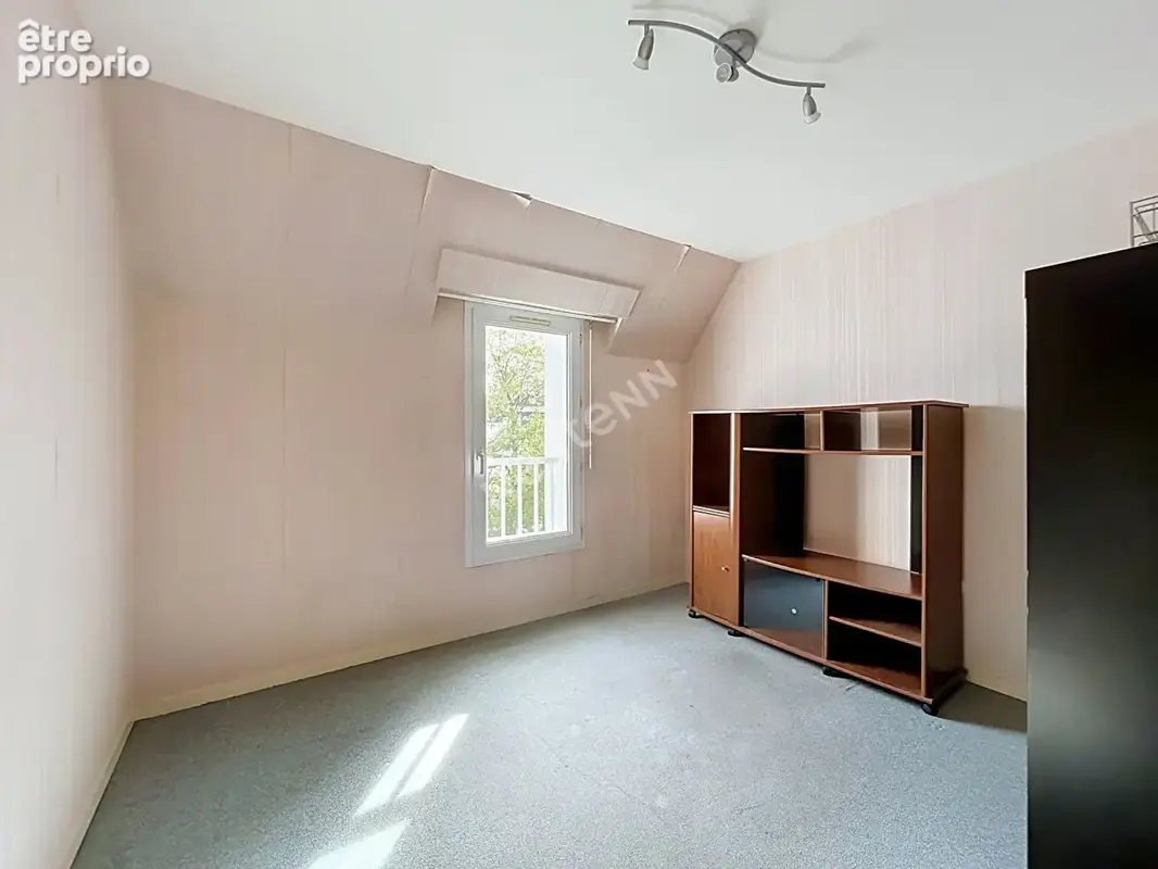 VIEUX DOULON - Maison familiale 5 chambres avec jardin et garage - photo 6