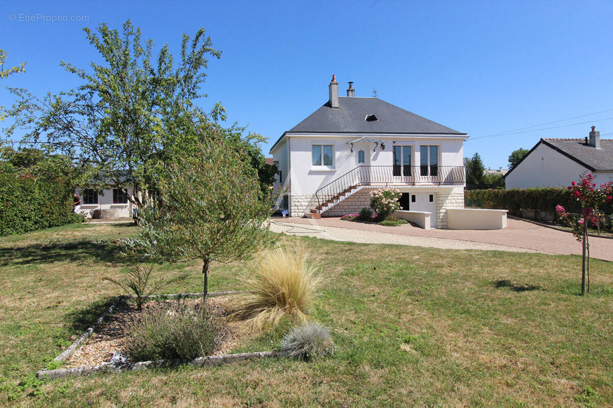 Maison à LA CROIX-EN-TOURAINE