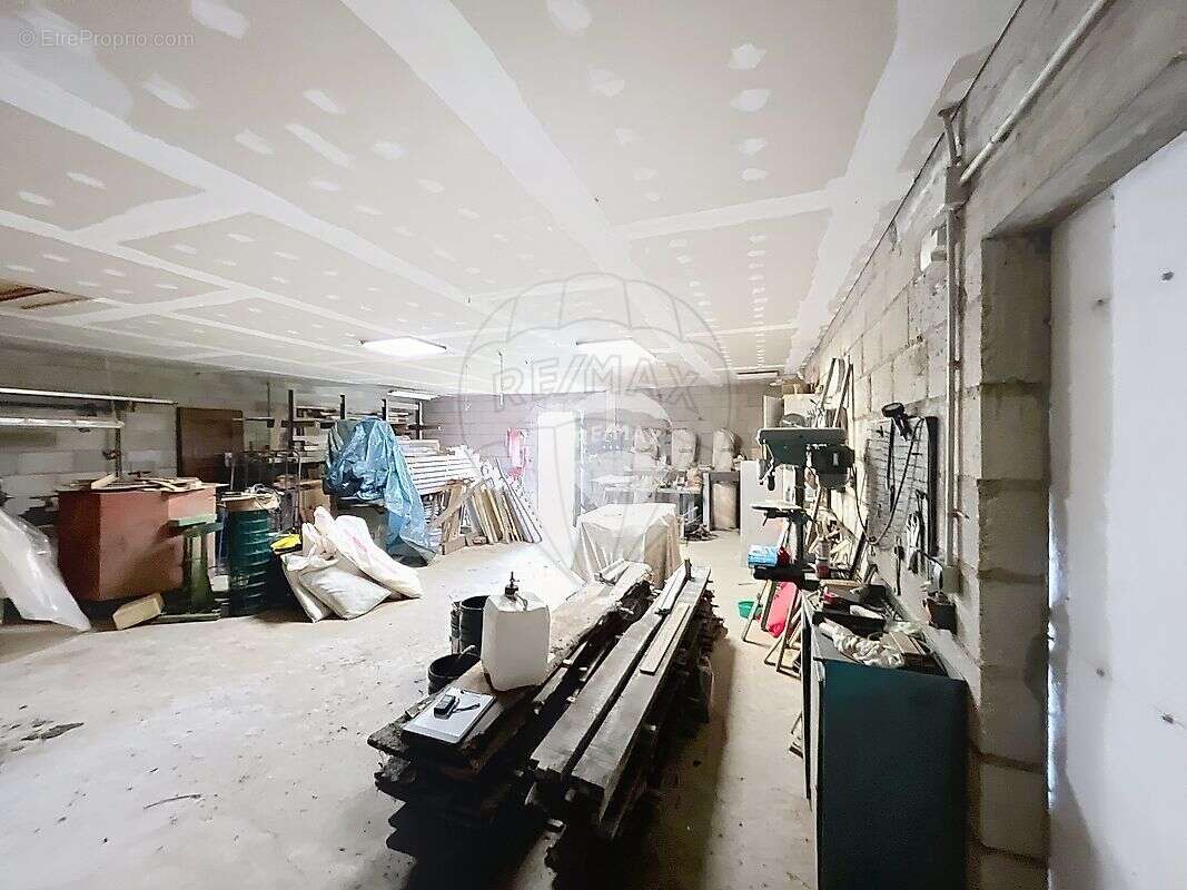 Appartement à FONTAINE-LA-GAILLARDE