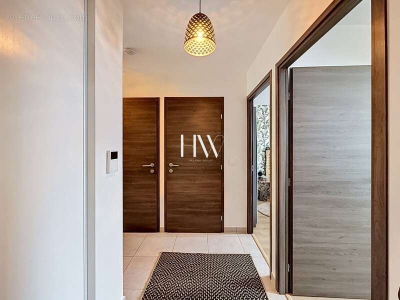 Appartement 2024 à vendre - 3 pièces sans vis-à-vis - ANNECY (74) - photo 2