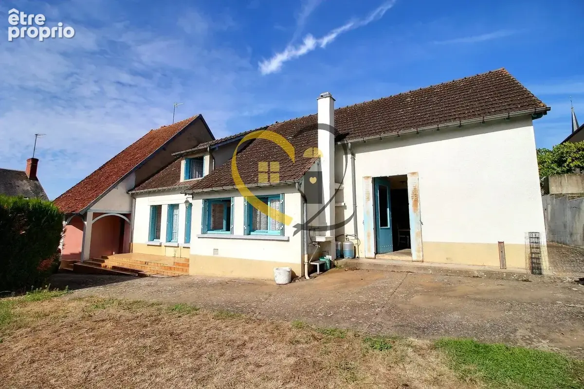 Grande maison dans le bourg de Saint-Just - photo 2