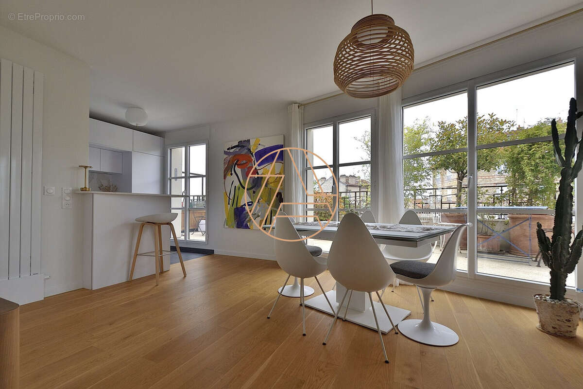 Appartement à SAINT-MAUR-DES-FOSSES