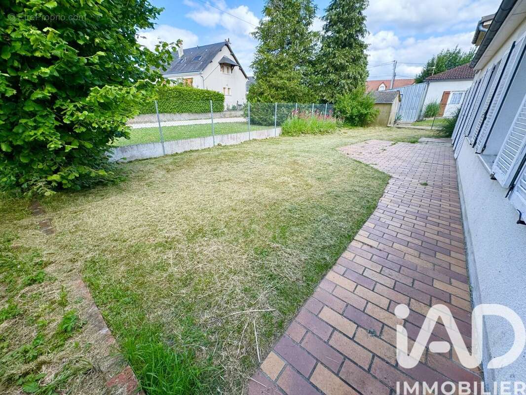 Photo 7 - Maison à NEUVILLE-AUX-BOIS