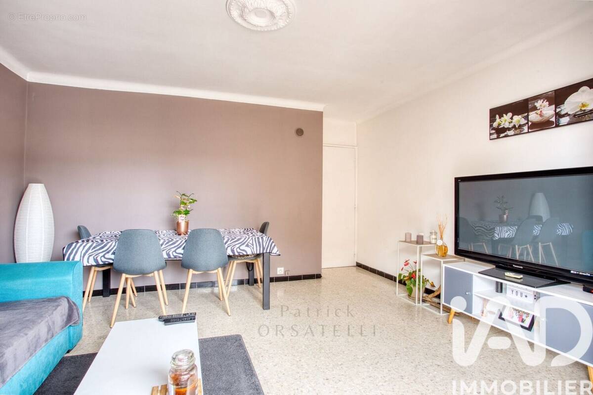Photo 1 - Appartement à SAINT-RAPHAEL