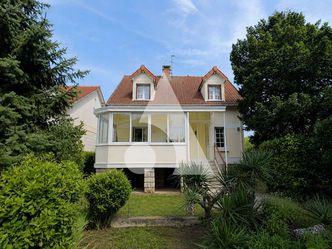 Maison à FRANCONVILLE