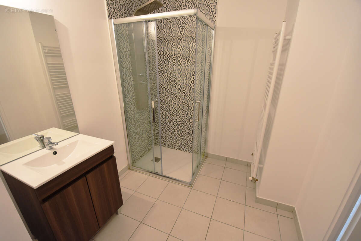 Appartement à POMPONNE