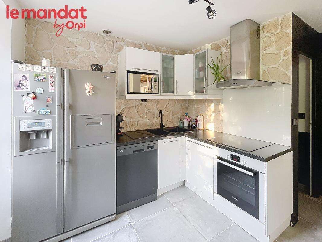 Appartement à SERAINCOURT