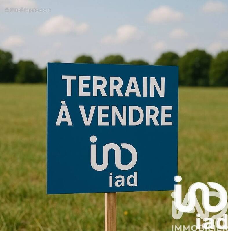 Photo 1 - Terrain à LONGPERRIER