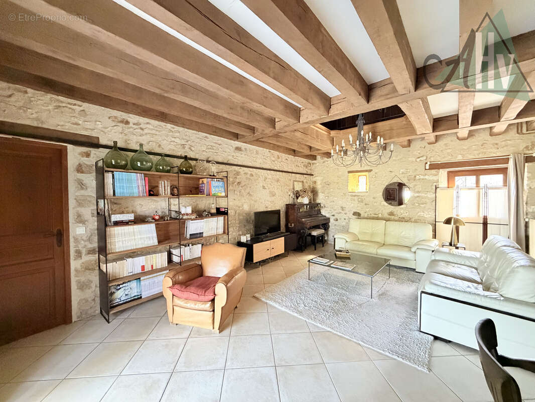 Magnifique briarde - 3 chambres - 150 m2 - photo 11