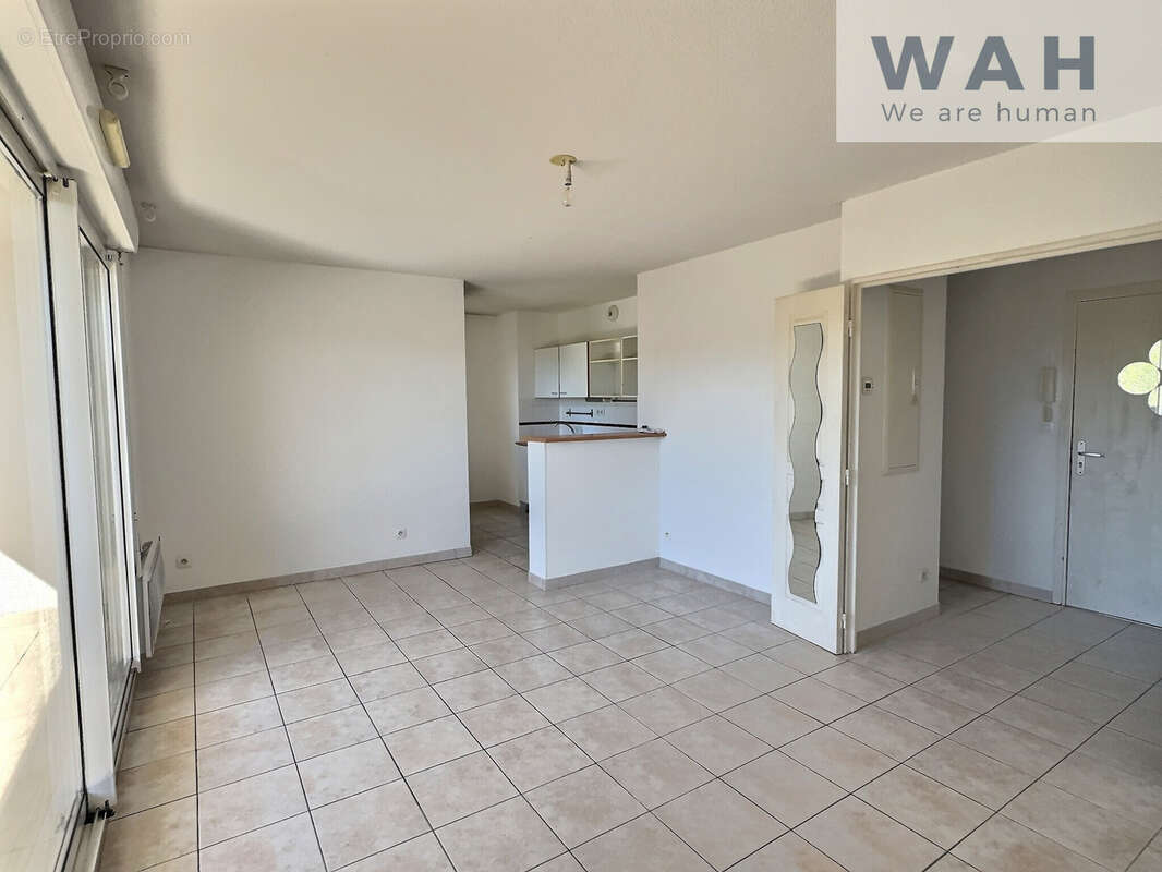 Appartement à LE CRES