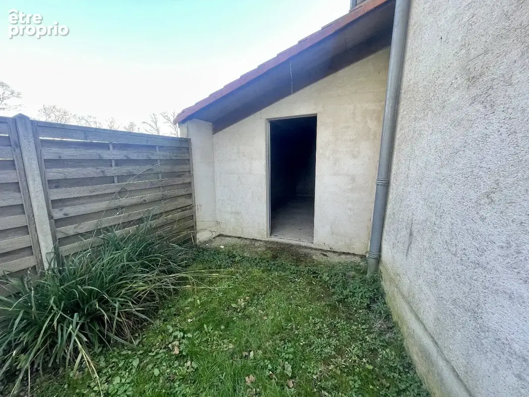 Ensemble de 2 maisons, 135 m² et 65 m², 3 km d'AULNAY et tous commerces, cadre très joli - photo 16